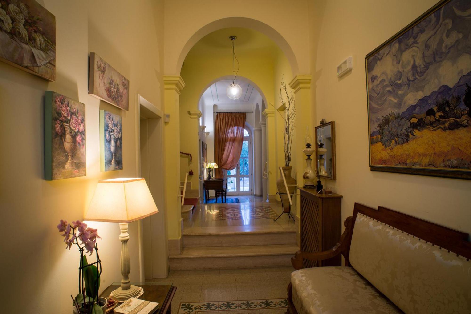 B&B Palazzo Mestichelli Boutique Palace Monteprandone Exterior photo