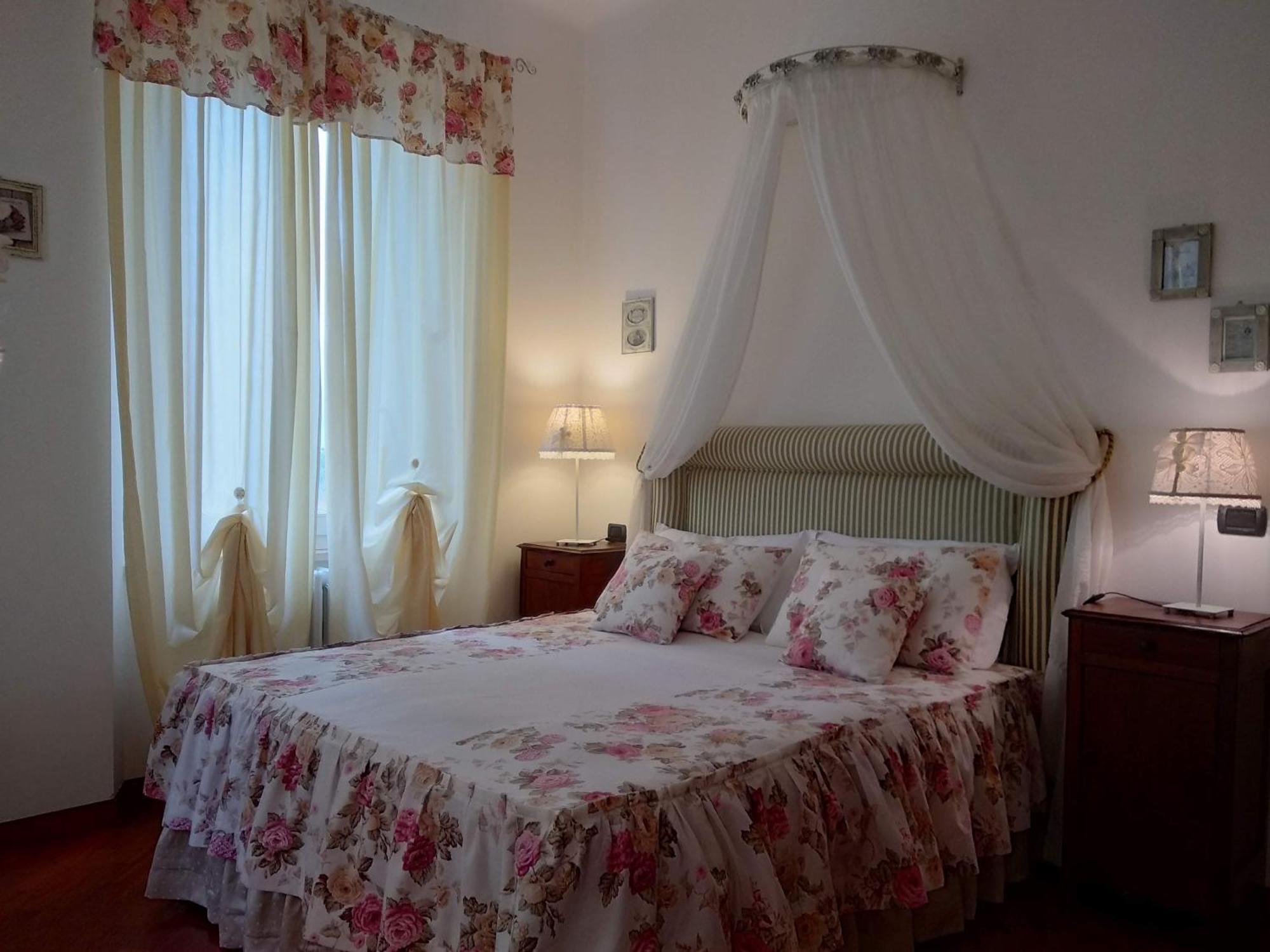 B&B Palazzo Mestichelli Boutique Palace Monteprandone Exterior photo